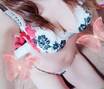 新城 綾乃