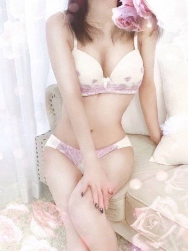 二岡　里美