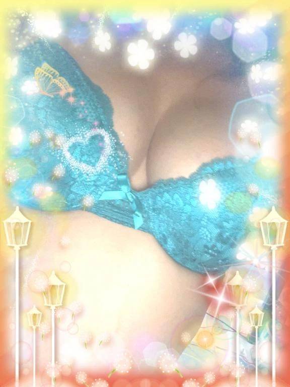 AV女優　藤崎エリ子です🩷