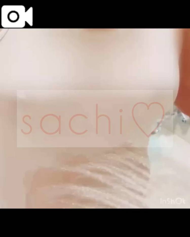 【動画】ずぶ濡れのスケスケ♡