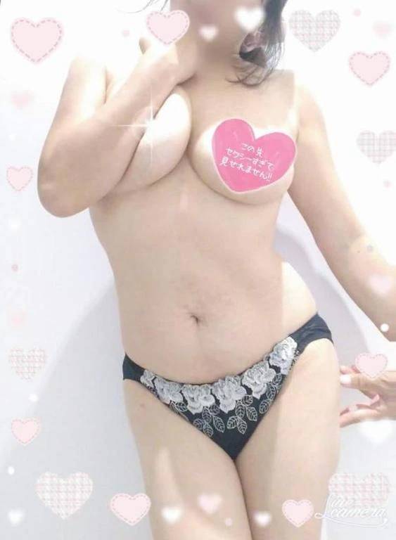 『ドキ』が『ムネムネ♡』じゃなくて『（ムネ）』が『ドキドキ♡ 』してるよ。