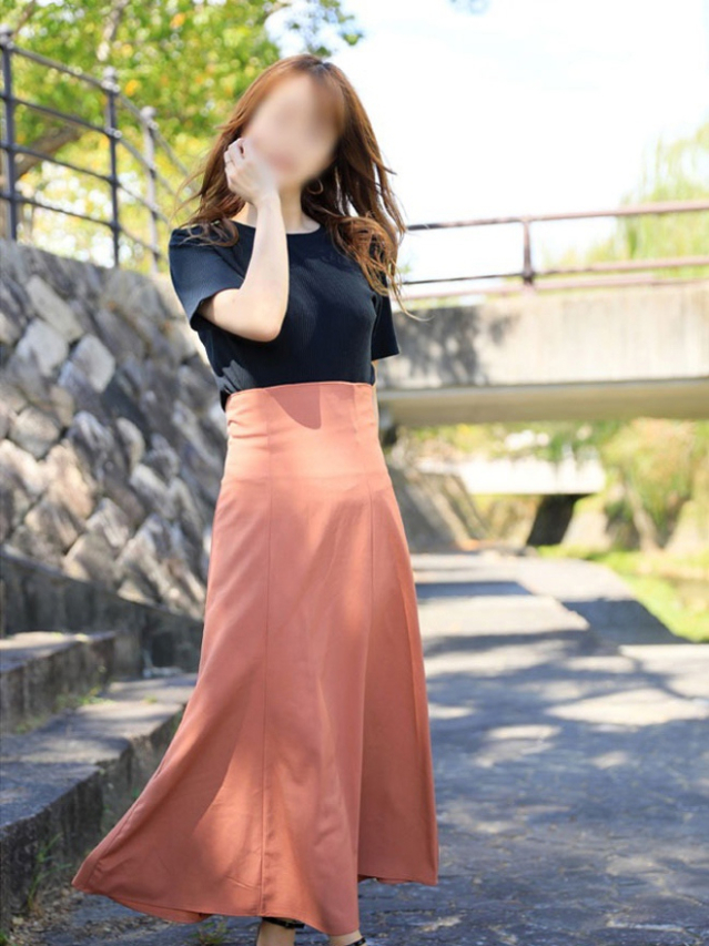 なな（奥様鉄道69 山口店）