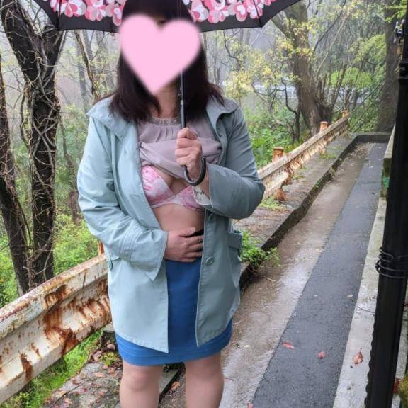 出勤します。
