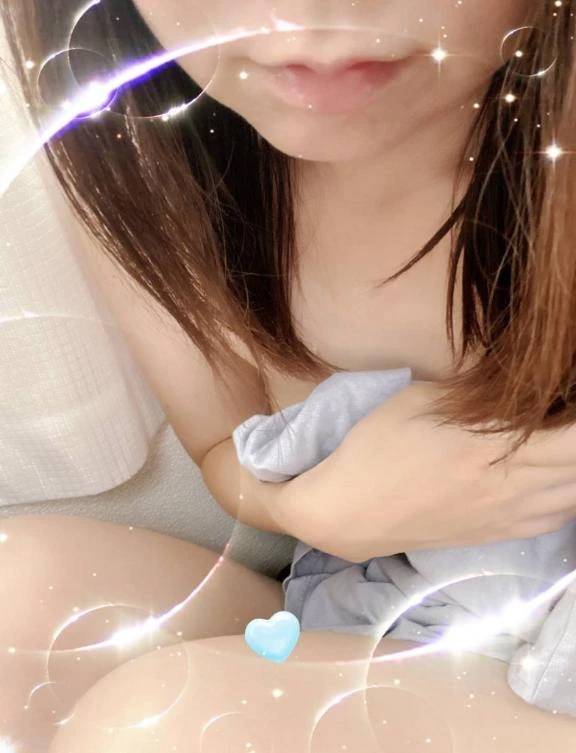 眠れない夜って、誰かを想っちゃいます