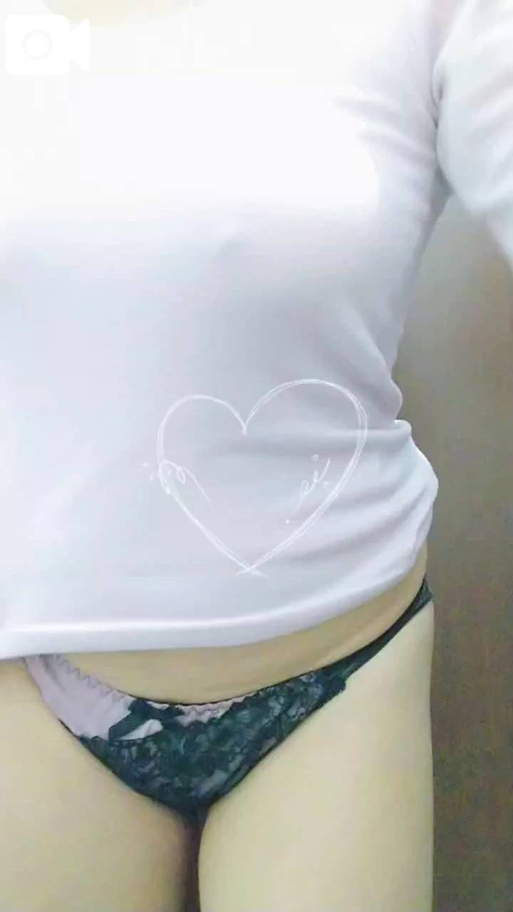 見せると思った？？