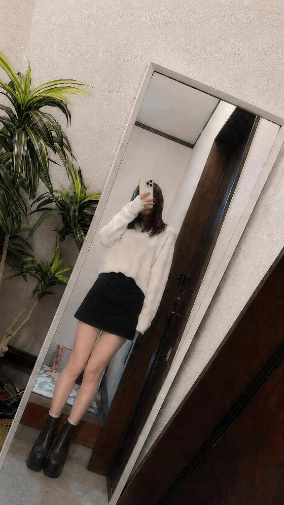 限 定