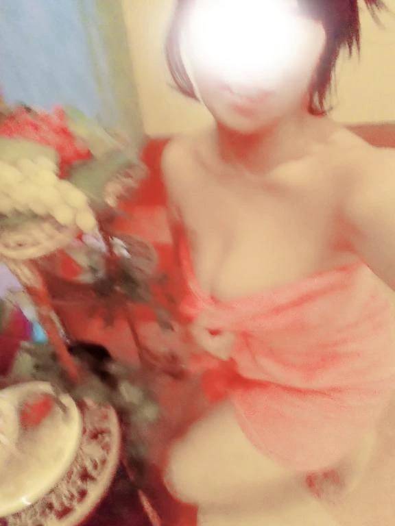 8月の【もな】もどうぞ宜しくね。