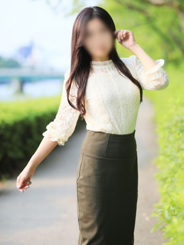 あいな（奥様鉄道69 広島店）