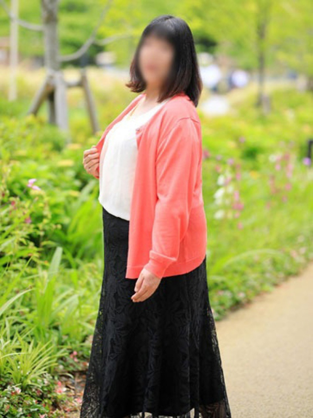 はるな（奥様鉄道69 広島店）