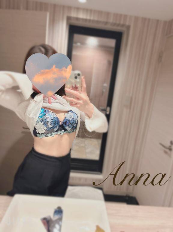 今日のドレスは何でしょう