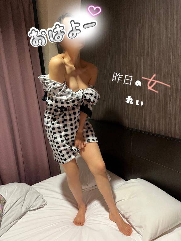 れい☆（[オプション無料]人妻アクメ60分11000円～）