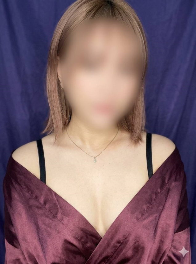 くるみ（[オプション無料]人妻アクメ60分11000円～）