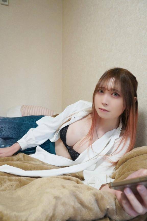 お仕事帰りにニューハーフはいかが?