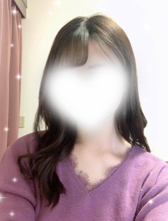 楪あいな
