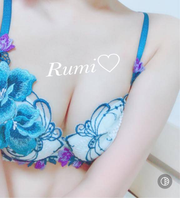 煌月るみ