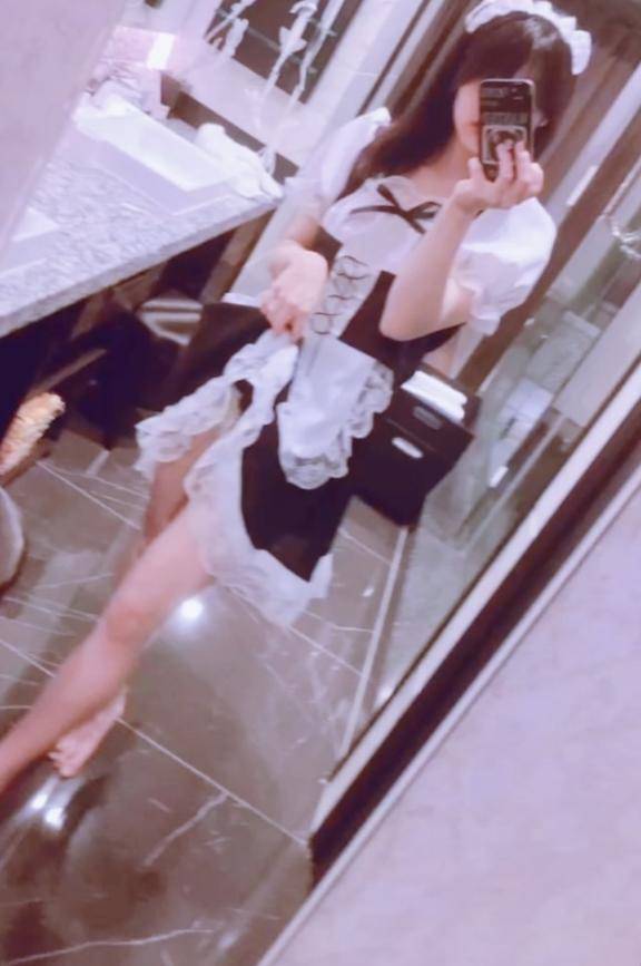 残りわずか🌸メイドコスプレ