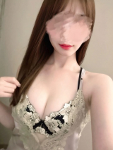 西村ももな