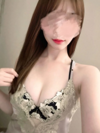 西村ももな