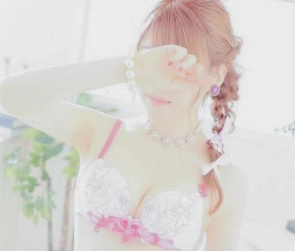 15時〜出勤します🗻🦅🍆