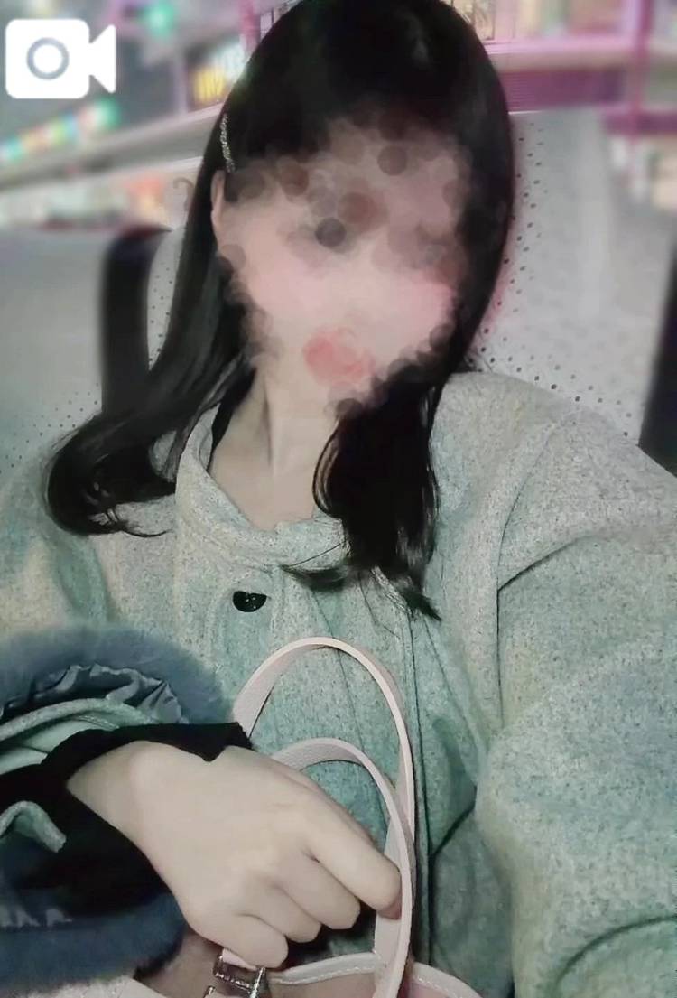 かんなとお兄さん‎🤍🩵