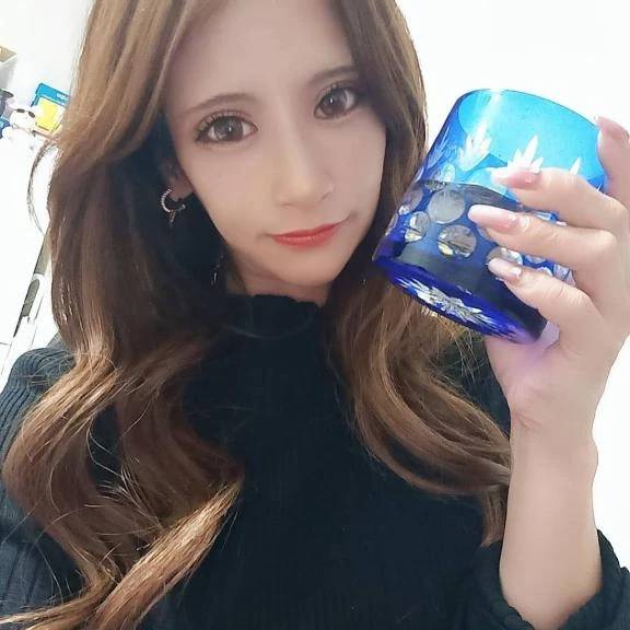 ご予約のお兄さん向かいます。