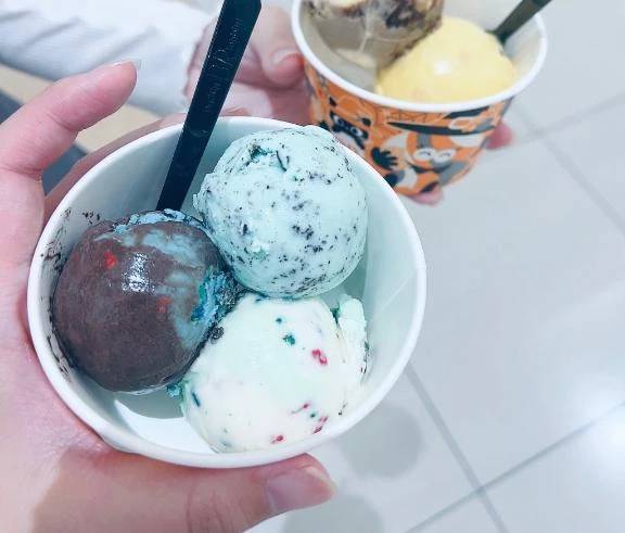 🍨