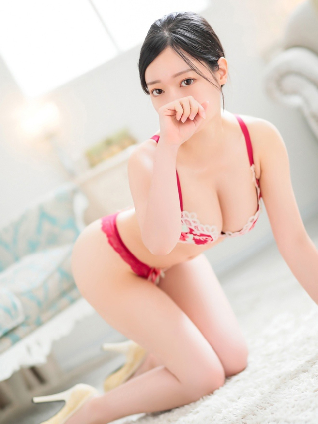 つくし（つくし）スレンダー美女（aroma ace.(アロマエース）エースグループ）