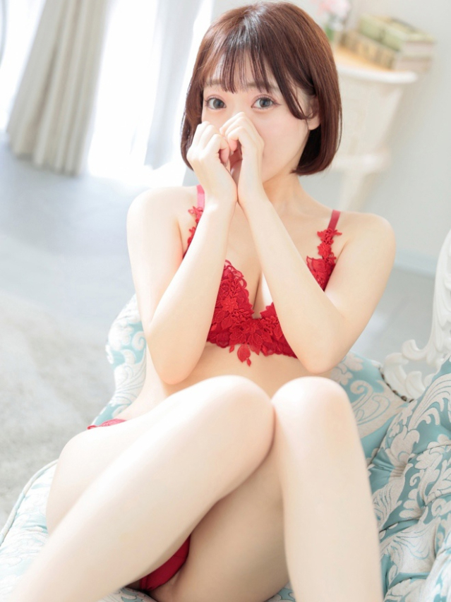 虹（にじ）透明感溢れる絶世美人（aroma ace.(アロマエース）エースグループ）