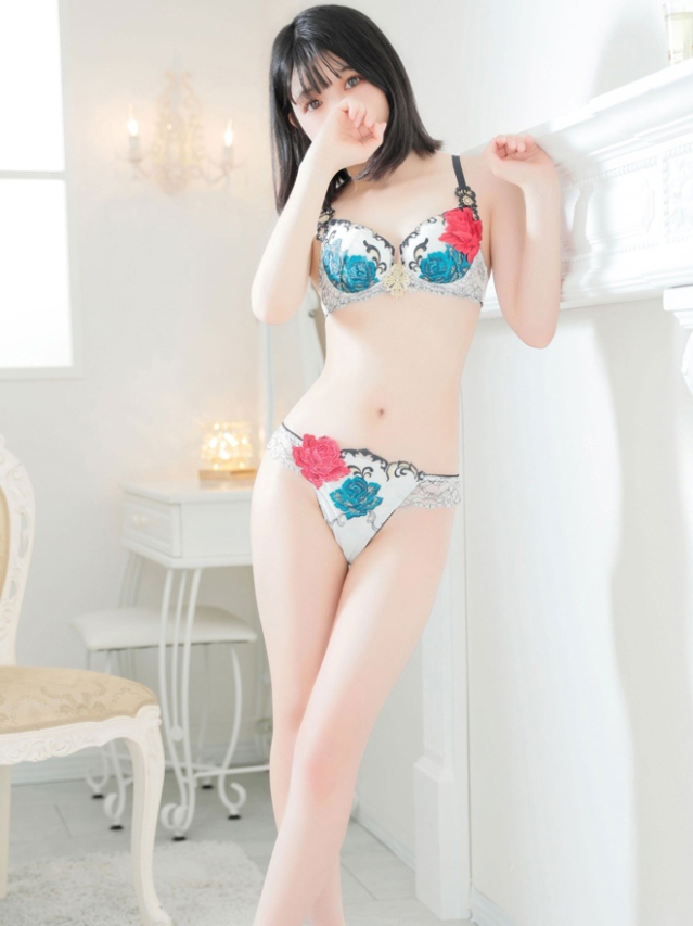 ゆう（ゆう）国宝アイドル美少女（aroma ace.(アロマエース）エースグループ）