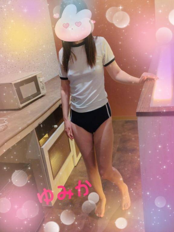 ゆみか　人妻なの欲求不満が止まらない☆求めてもいいですか…