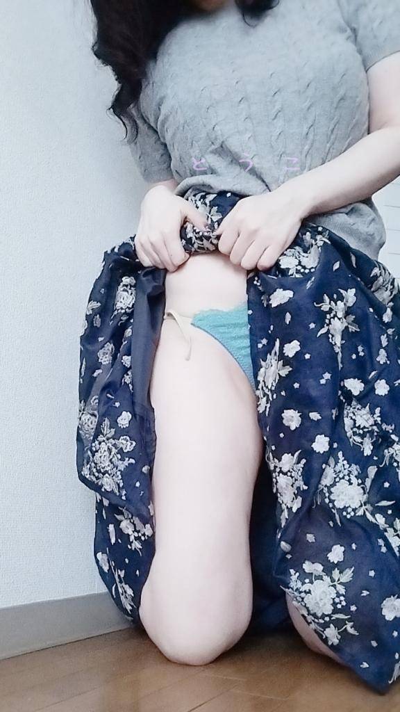 体験とうこ　爆乳を揺らしイキまくる変態妻