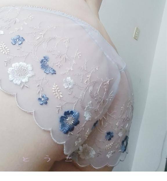 体験とうこ　爆乳を揺らしイキまくる変態妻