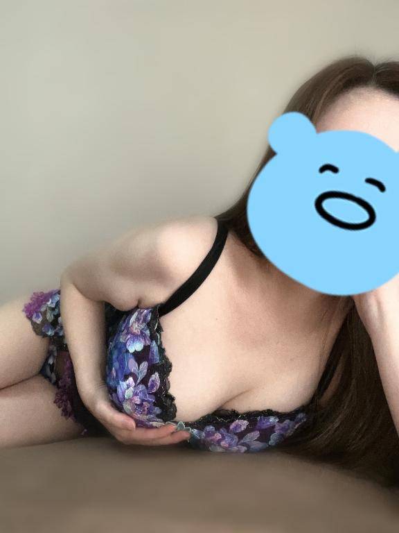 あおな　神美巨乳Ｆカップ☆可憐貴婦人の愛欲淫乱白書