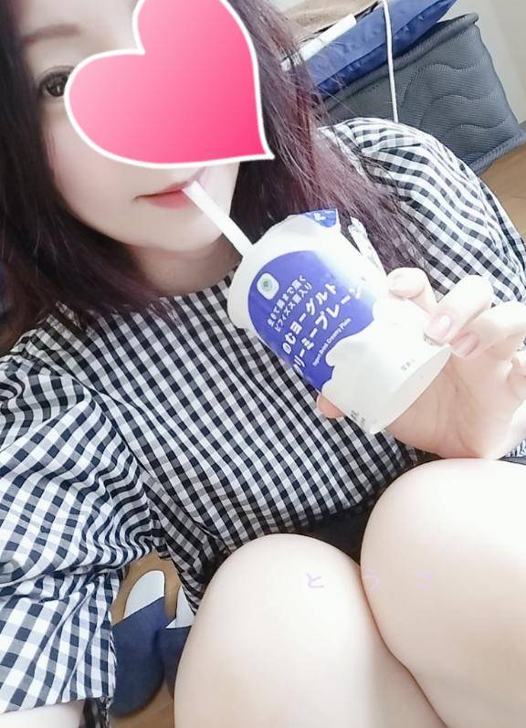 体験とうこ　爆乳を揺らしイキまくる変態妻