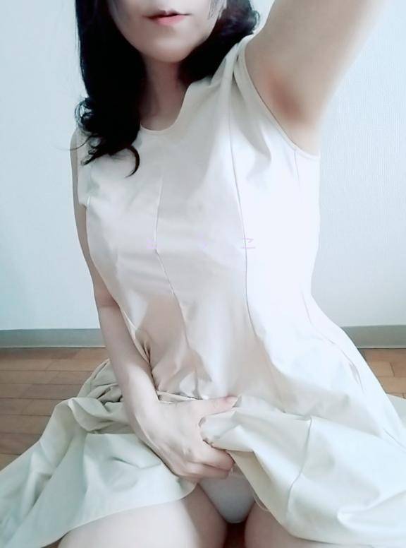 体験とうこ　爆乳を揺らしイキまくる変態妻