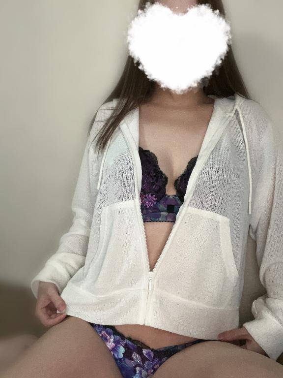 あおな　神美巨乳Ｆカップ☆可憐貴婦人の愛欲淫乱白書