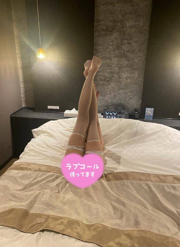 じゅん　美人妻!咥えたら離さない★色気溢れる極上フェラ