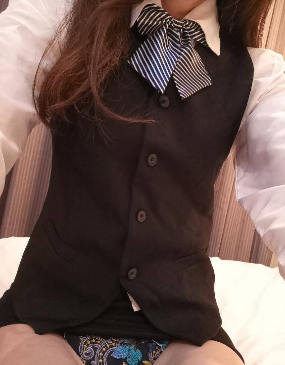 ともみ　甘えん坊な熟妻はご奉仕大好き♡