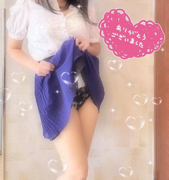 体験みなみ　逢えば必ず納得の敏感すぎる美女♡