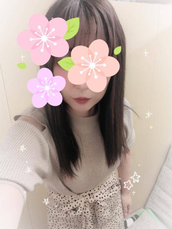 ゆみか　人妻なの欲求不満が止まらない☆求めてもいいですか…
