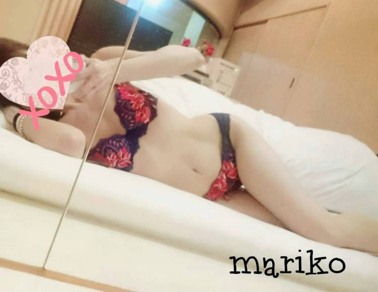 まりこ　SSS級スレンダー美神★最高級美女のエロティックワールド☆彡