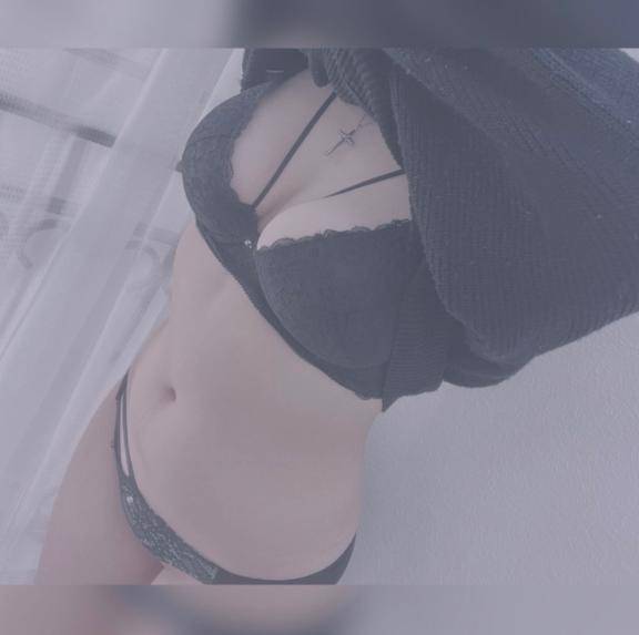 りりこ　Fカップ巨乳☆男を虜にする至高のスタイル！