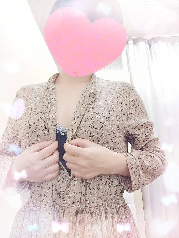 ゆいみ　禁断！欲しがりドM美人妻とリアル不倫体験！