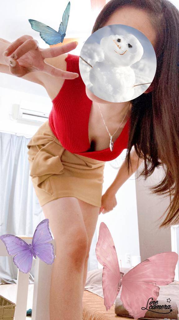 りりこ　Fカップ巨乳☆男を虜にする至高のスタイル！