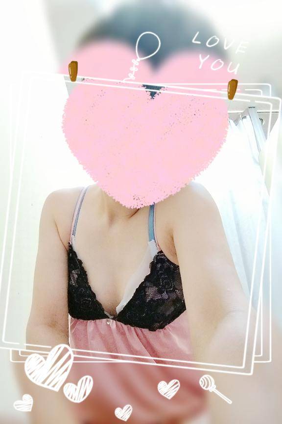 ゆいみ　禁断！欲しがりドM美人妻とリアル不倫体験！