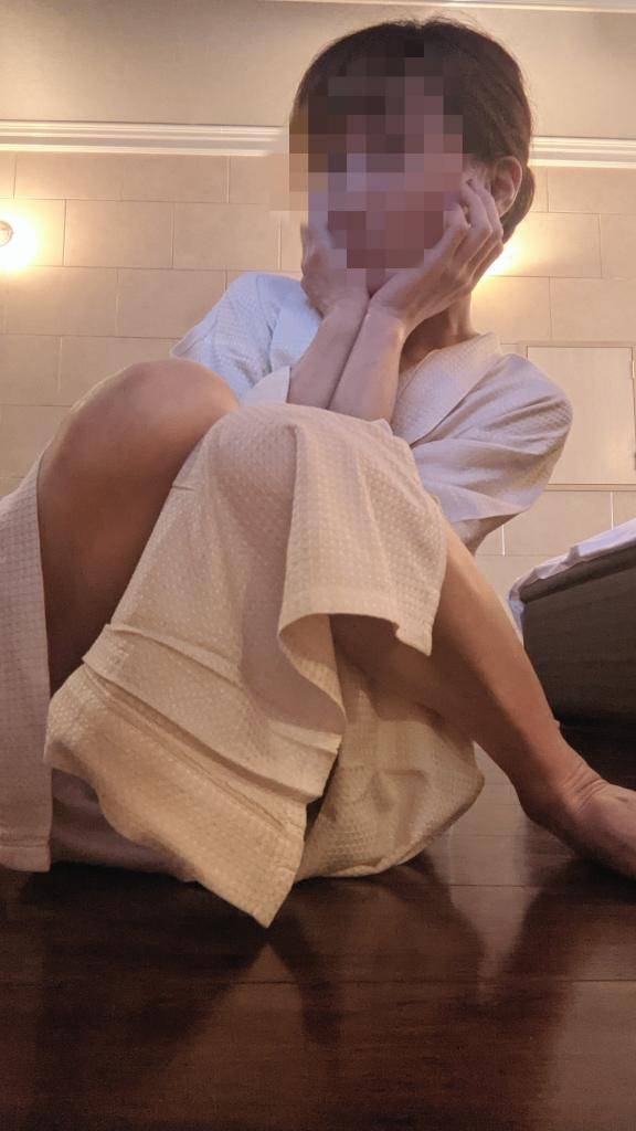 おとは　艶やかな細身ボディにまみれる☆美麗な人妻が乱れる