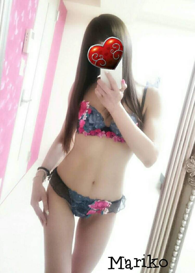 まりこ　SSS級スレンダー美神★最高級美女のエロティックワールド☆彡