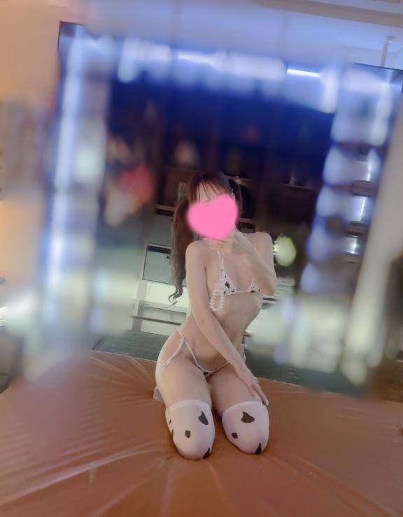 にあ　美しき変態潮吹き妻☆圧倒的美形美スタイル