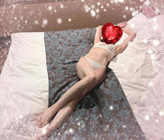 さいか　完全未経験の人妻☆素人の本気Hに驚愕