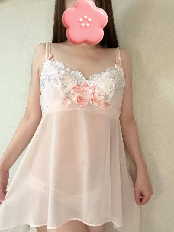 あおな　神美巨乳Ｆカップ☆可憐貴婦人の愛欲淫乱白書